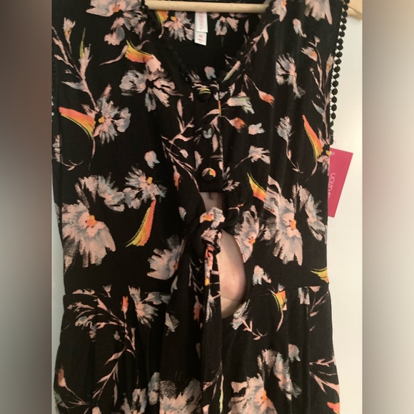 Xhilaration Target Romper Black Floral Pattern Tie Front 🖤🌸 Size XS NWT - Picture 3 of 9